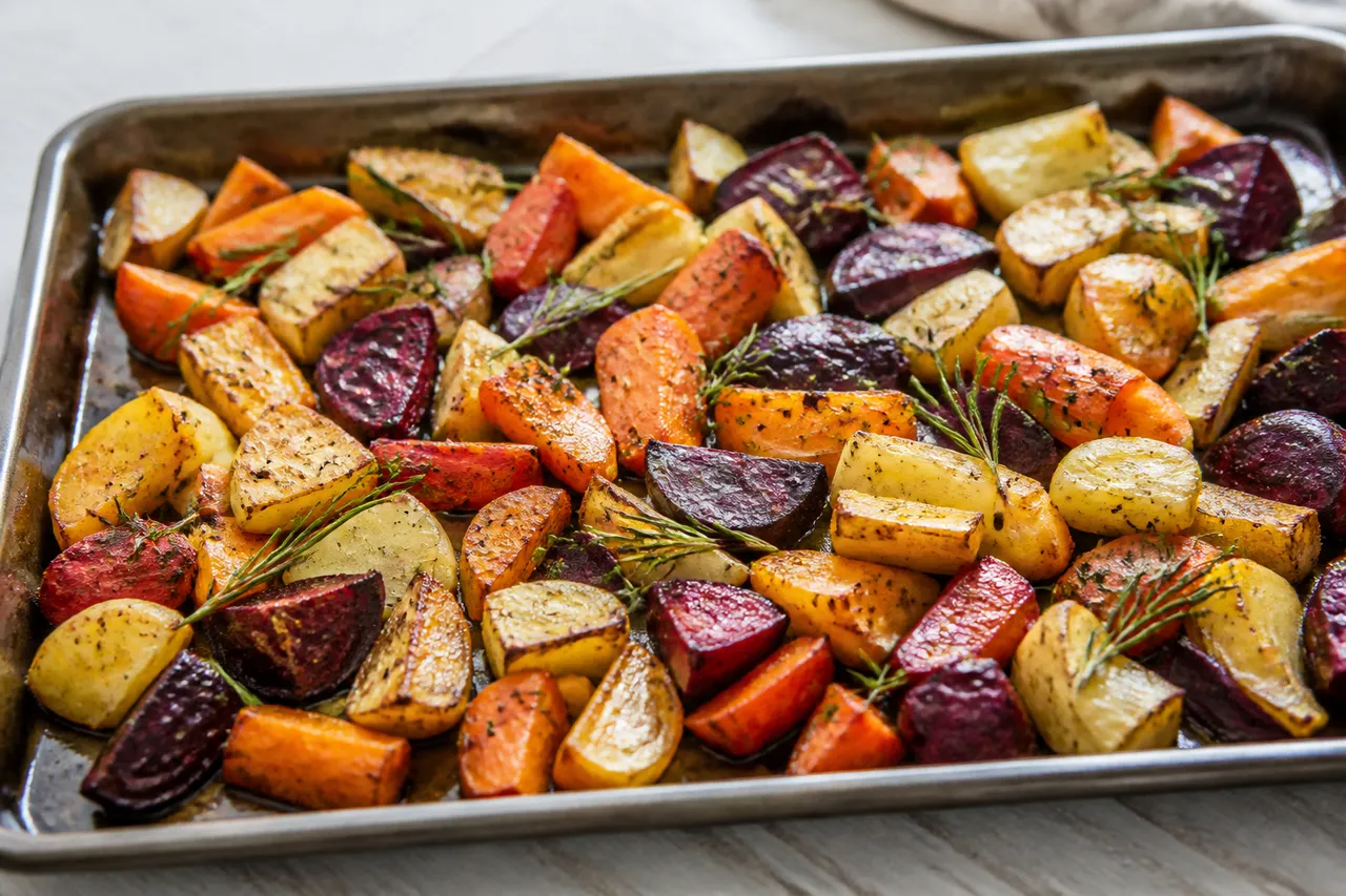 Légumes racines rôtis, un accompagnement pour boudin noir